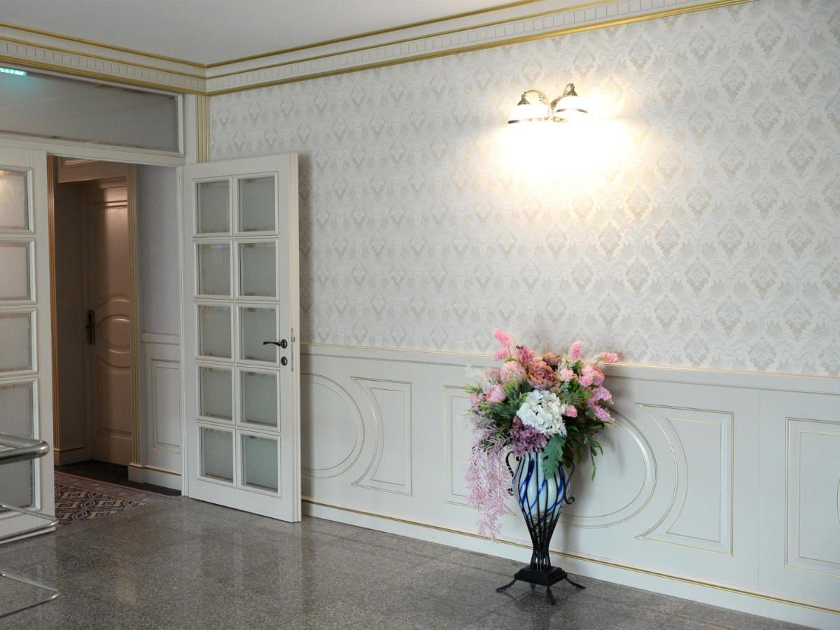 Hotel Dacia Sud Mamaja Zewnętrze zdjęcie