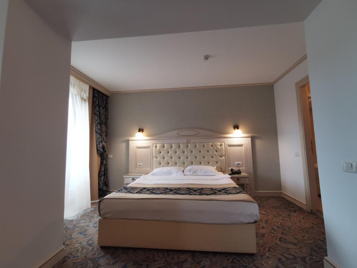Hotel Dacia Sud Mamaja Zewnętrze zdjęcie