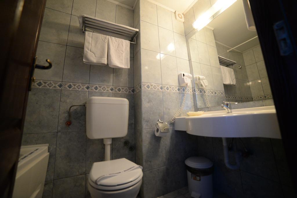 Hotel Dacia Sud Mamaja Zewnętrze zdjęcie